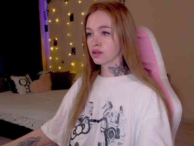 NaughtyMable webcam