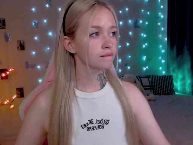 NaughtyMable webcam