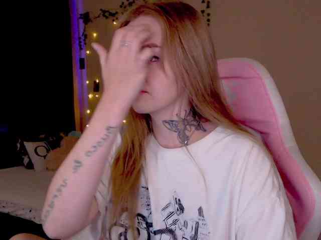 NaughtyMable webcam