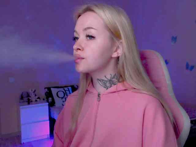 NaughtyMable webcam