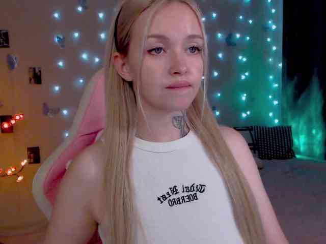 NaughtyMable webcam