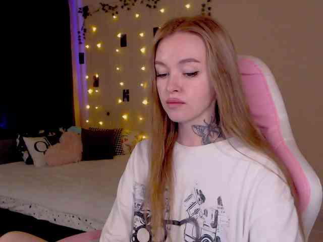 NaughtyMable webcam