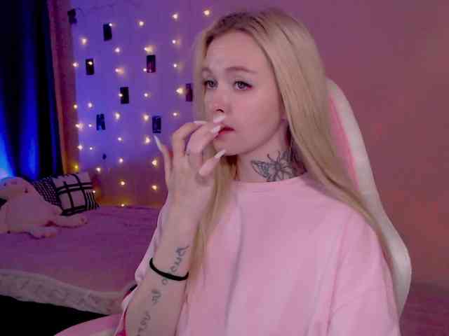 NaughtyMable webcam