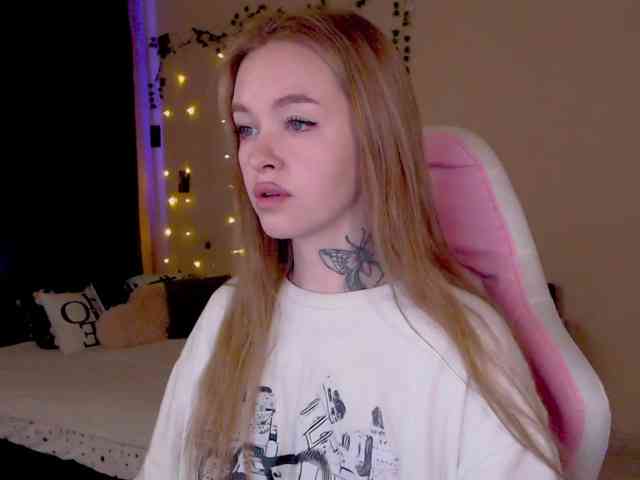 NaughtyMable webcam