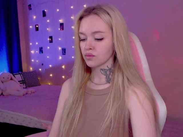 NaughtyMable webcam