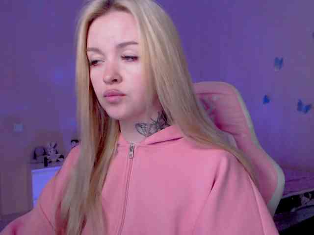 NaughtyMable webcam
