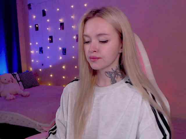 NaughtyMable webcam