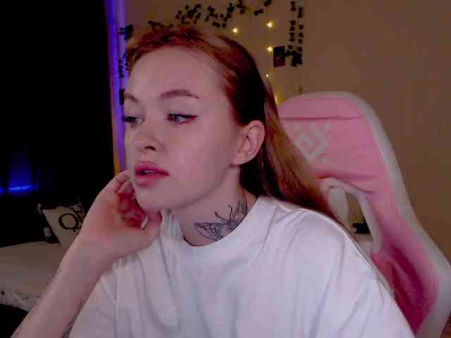 NaughtyMable webcam