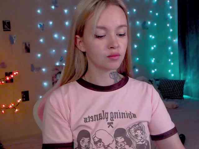 NaughtyMable webcam