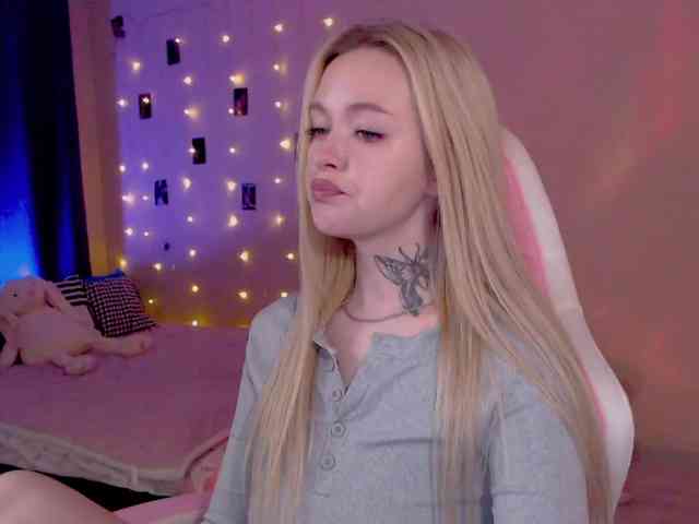 NaughtyMable webcam