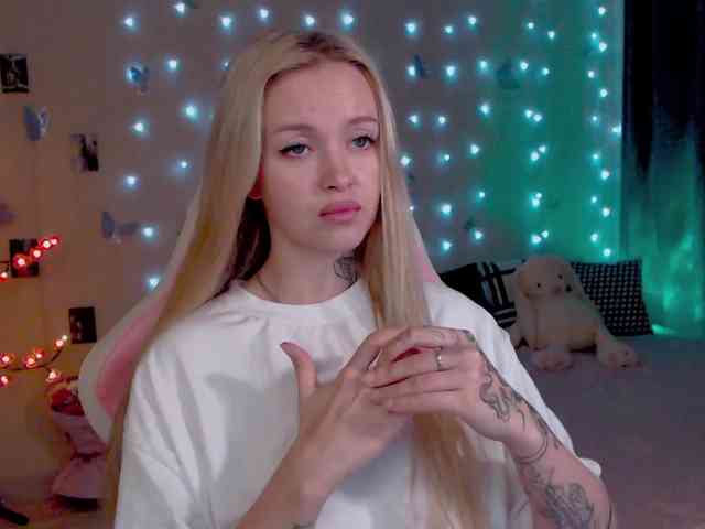 NaughtyMable webcam