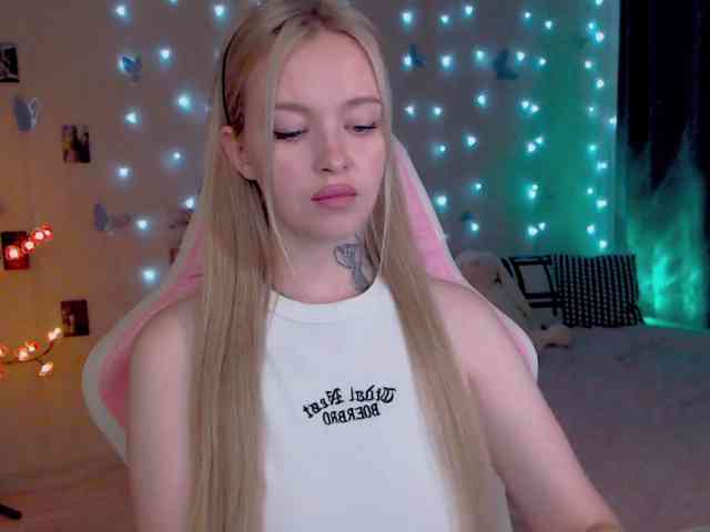 NaughtyMable webcam