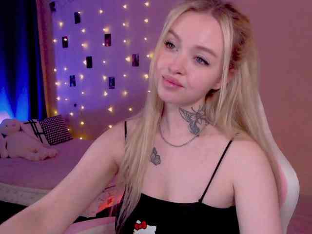 NaughtyMable webcam