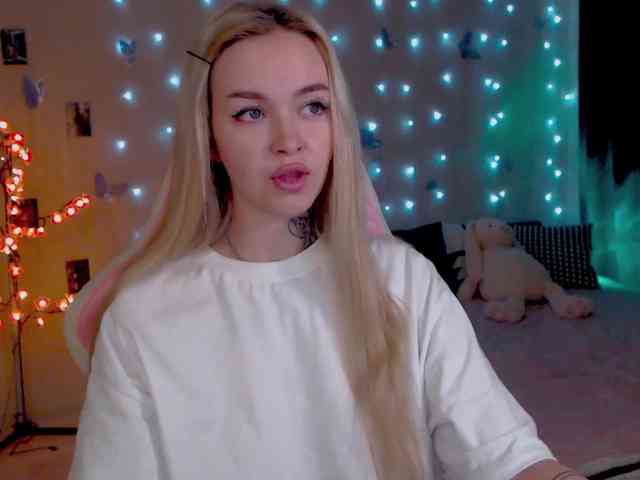 NaughtyMable webcam
