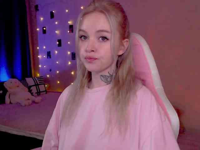NaughtyMable webcam