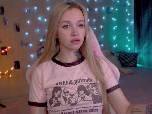 NaughtyMable webcam