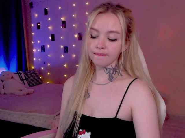 NaughtyMable webcam