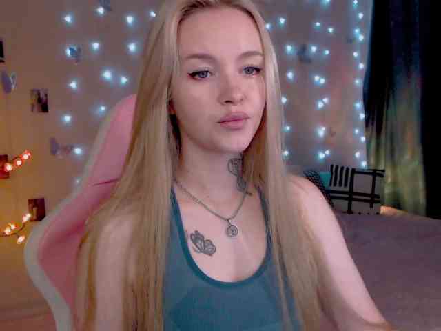 NaughtyMable webcam