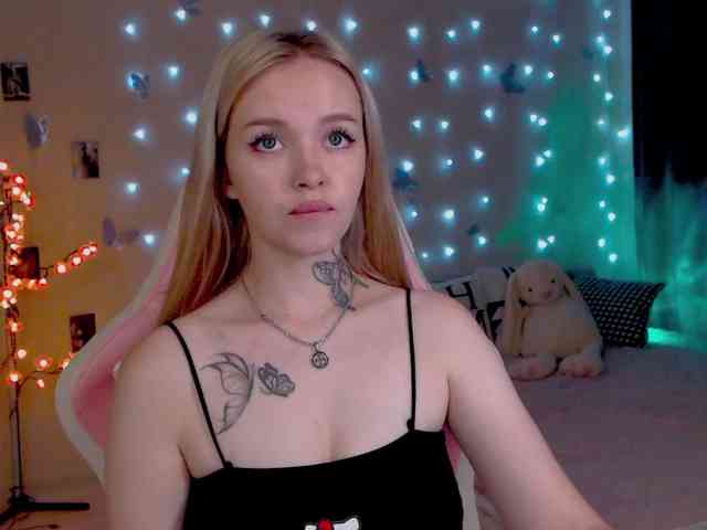 NaughtyMable webcam