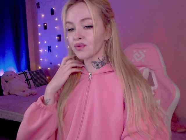 NaughtyMable webcam