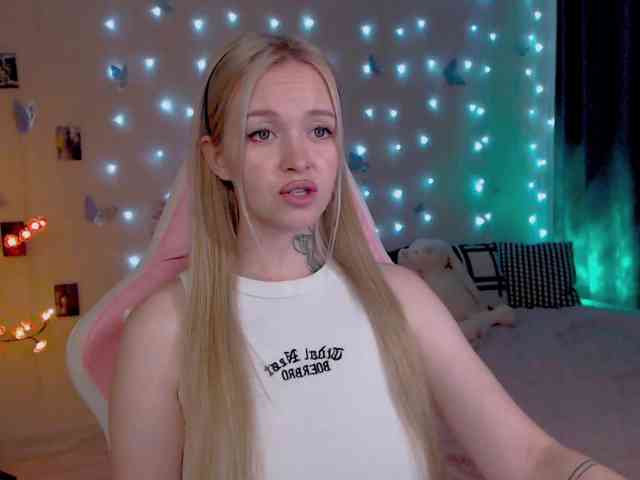 NaughtyMable webcam