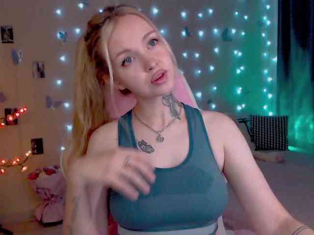 NaughtyMable webcam