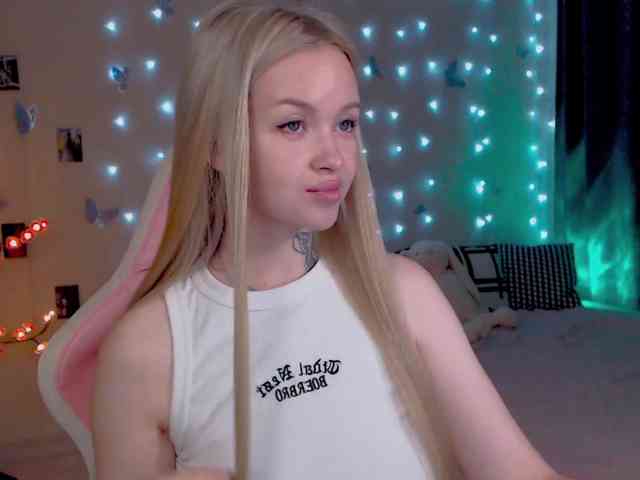 NaughtyMable webcam