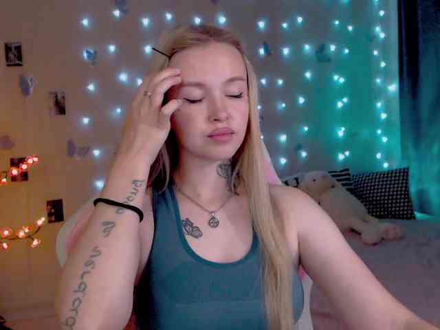 NaughtyMable webcam