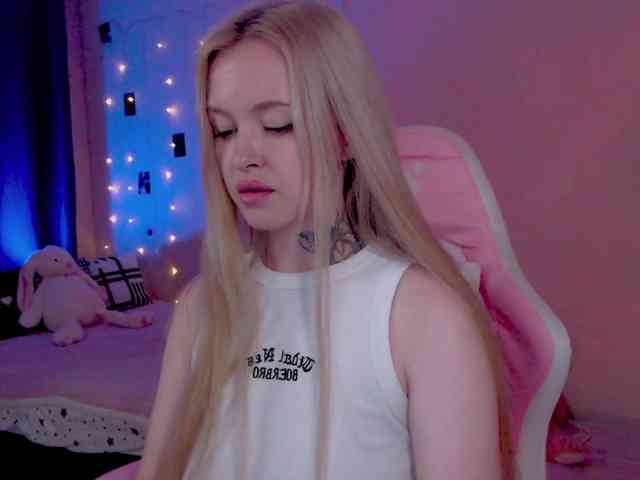 NaughtyMable webcam
