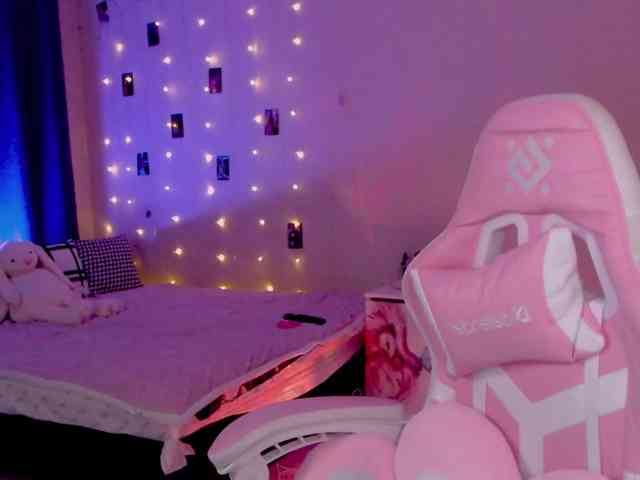 NaughtyMable webcam