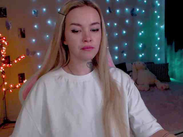 NaughtyMable webcam