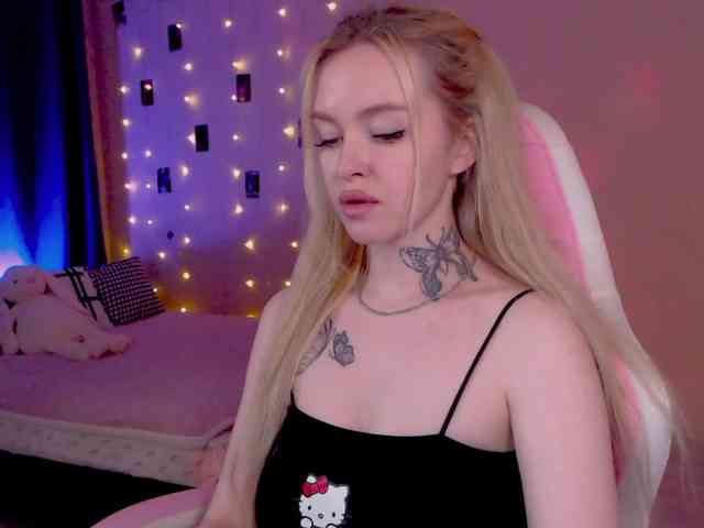 NaughtyMable webcam