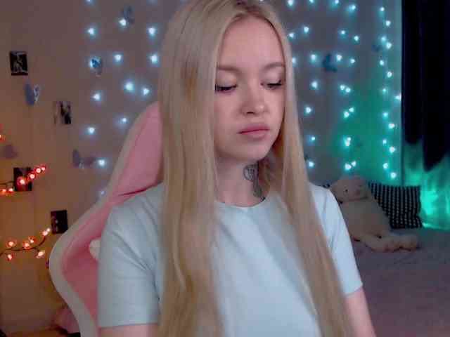 NaughtyMable webcam