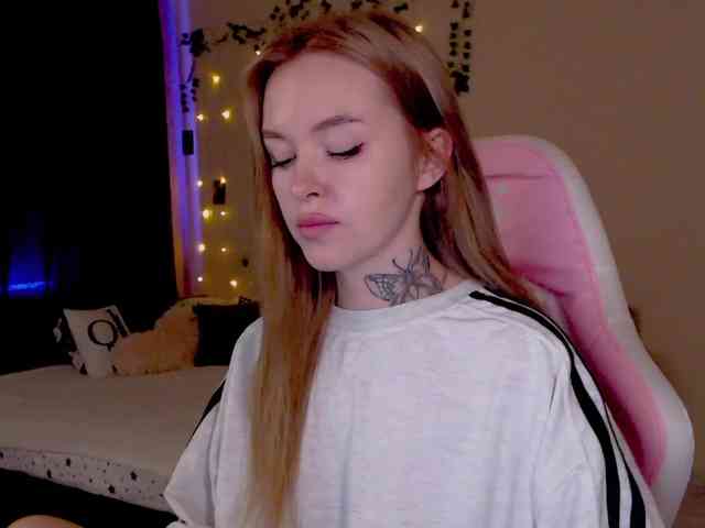 NaughtyMable webcam