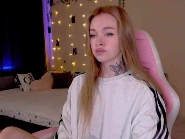 NaughtyMable webcam