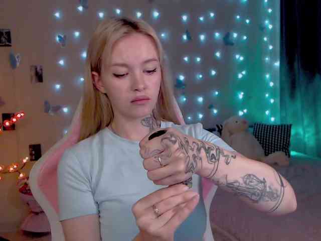 NaughtyMable webcam