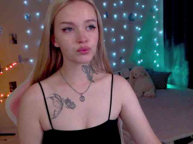 NaughtyMable webcam