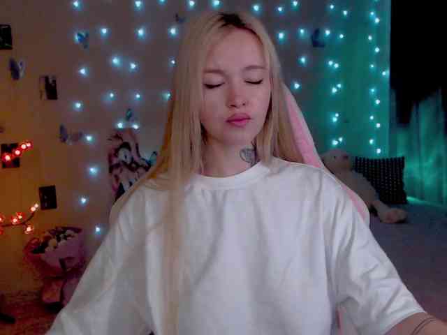 NaughtyMable webcam