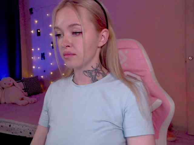 NaughtyMable webcam