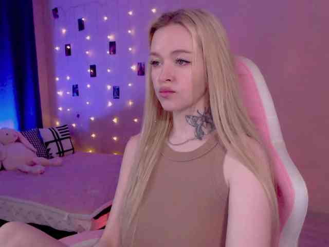 NaughtyMable webcam