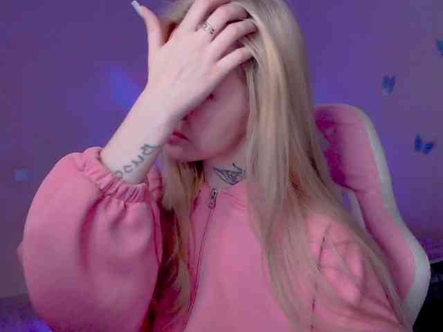 NaughtyMable webcam