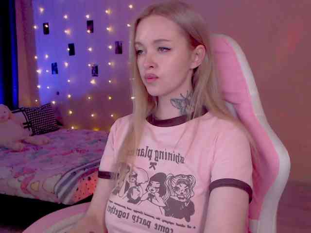 NaughtyMable webcam