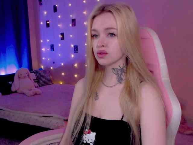 NaughtyMable webcam