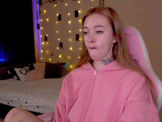 NaughtyMable webcam