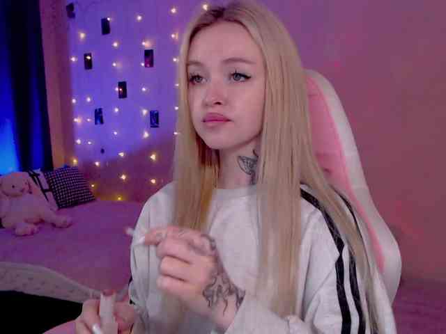 NaughtyMable webcam