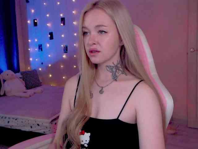 NaughtyMable webcam