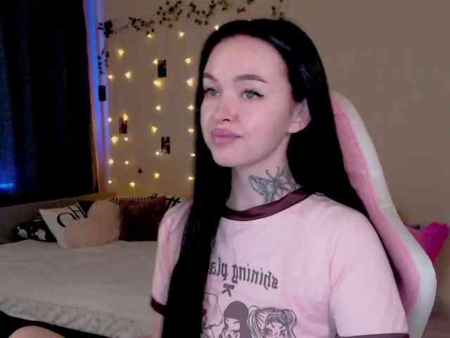 NaughtyMable webcam
