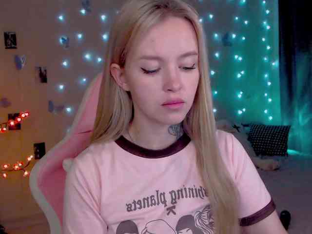 NaughtyMable webcam