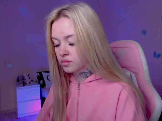 NaughtyMable webcam