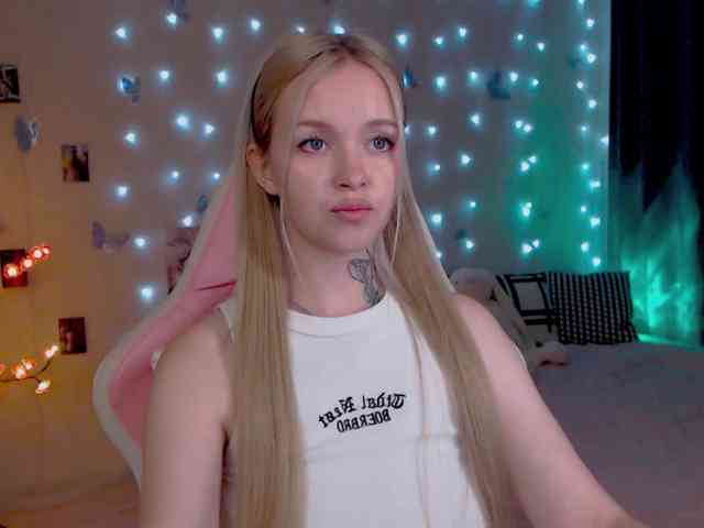 NaughtyMable webcam